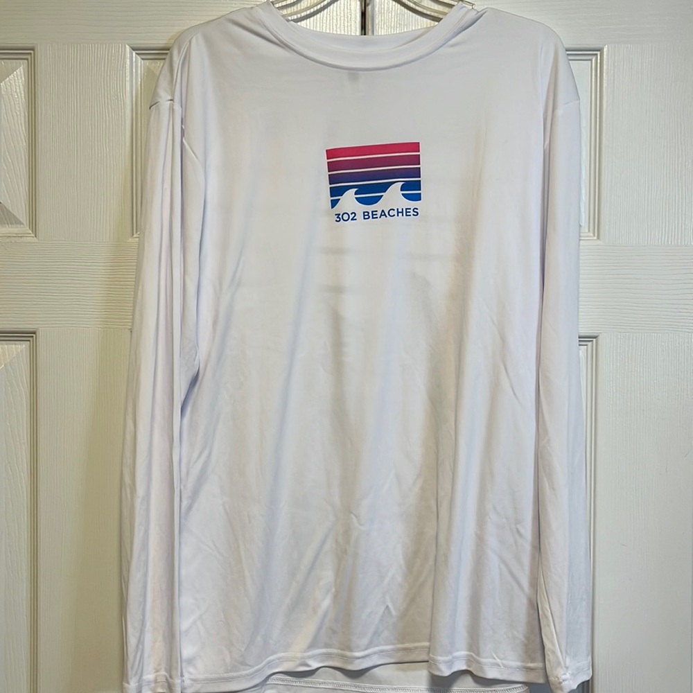 White long sleeved men’s tee 302 Beaches